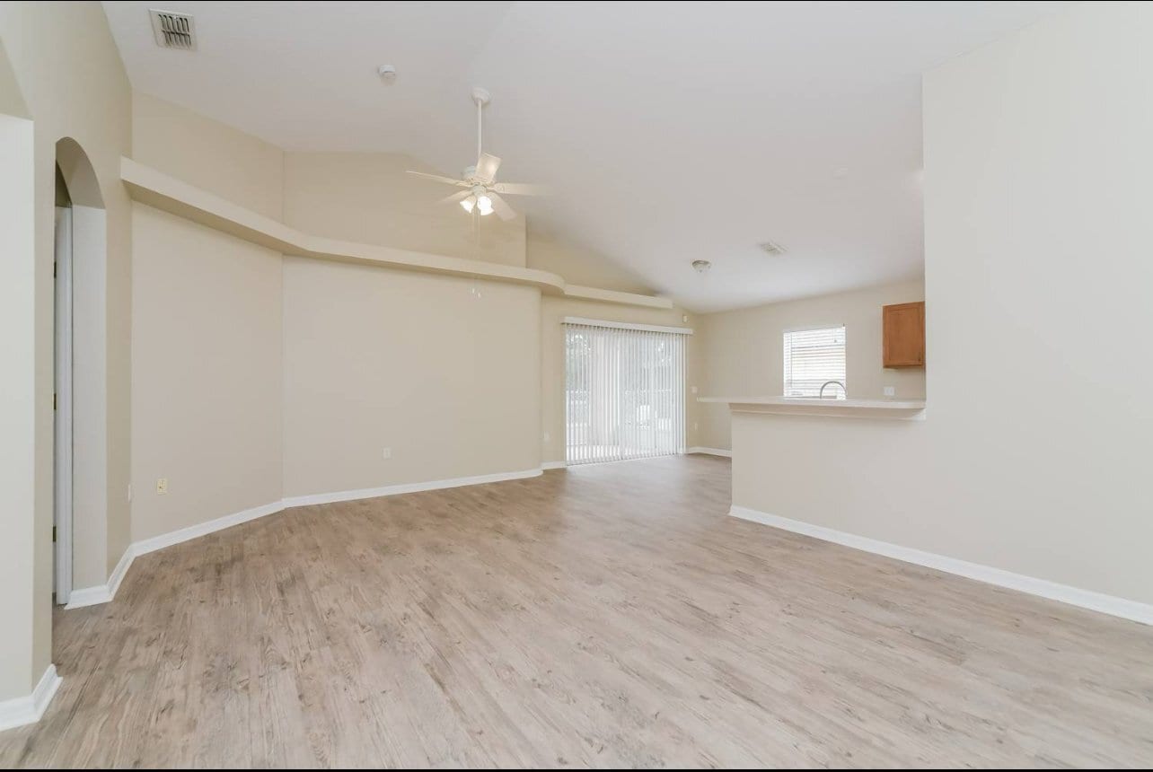 Building Photo - 216 Manoel Ln