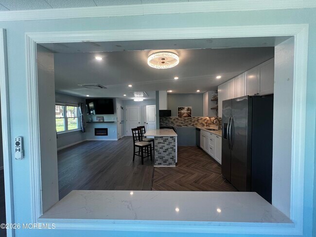 Building Photo - 106A Edinburgh Ln