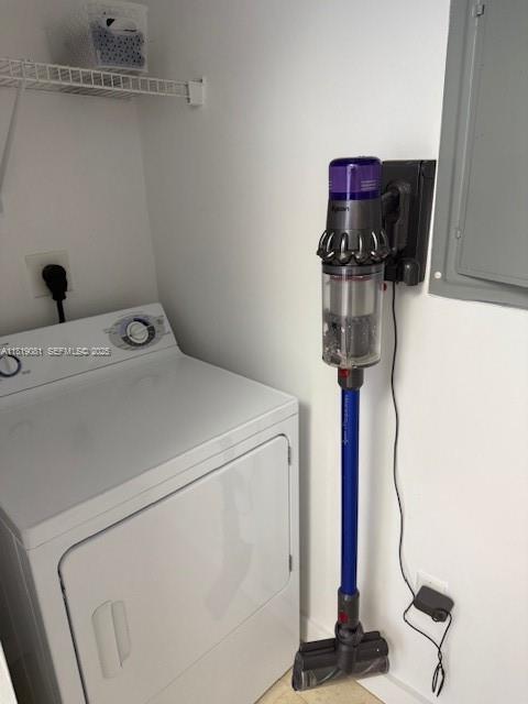 Building Photo - 19501 W Country Club Dr