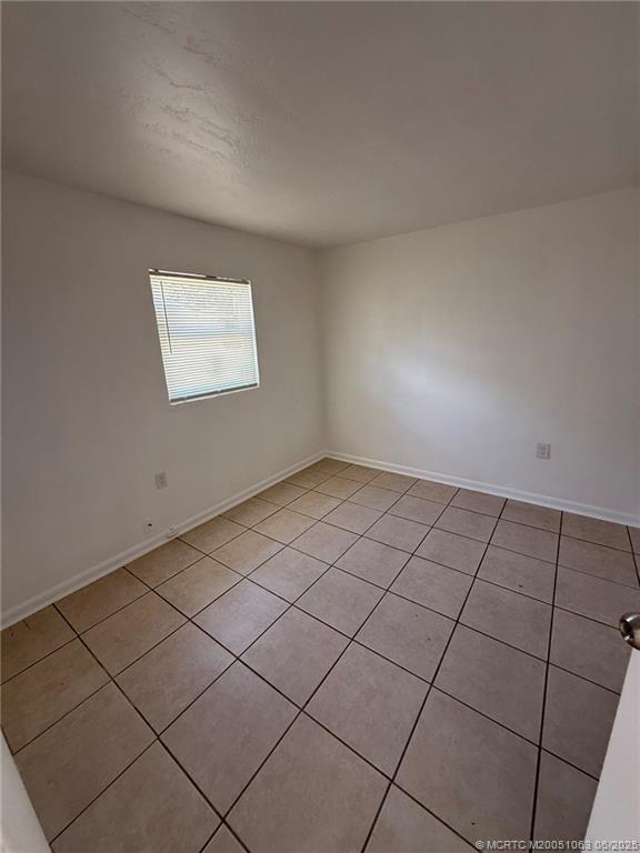 Building Photo - 2550 42nd St