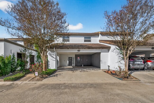 Building Photo - 7655 S Braeswood Blvd