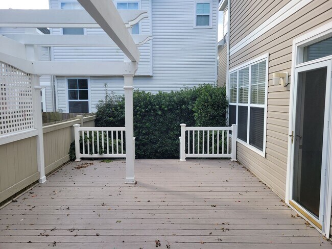 Building Photo - THREE SHIPS LANDING - Four Bedroom Condo