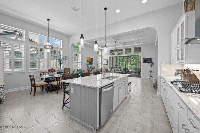 Building Photo - 435 Wingstone Dr