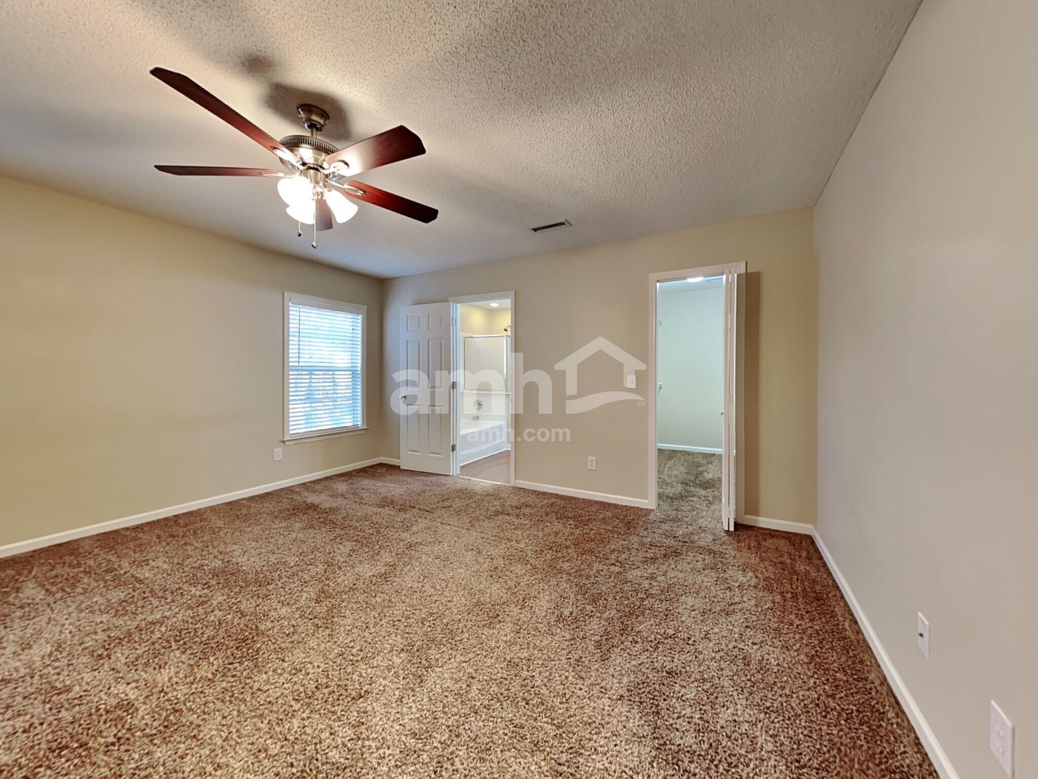 Building Photo - 106 Guildford Dr