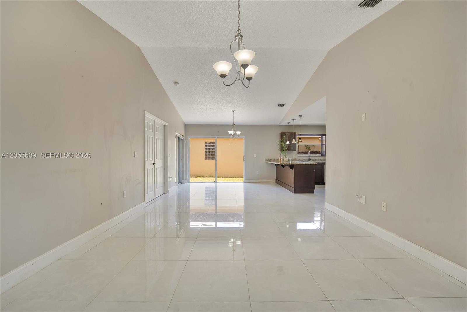 Building Photo - 14530 SW 156th Ave