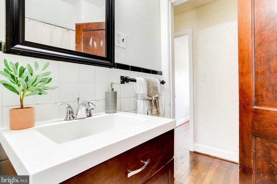 Building Photo - 1807 41st Pl SE