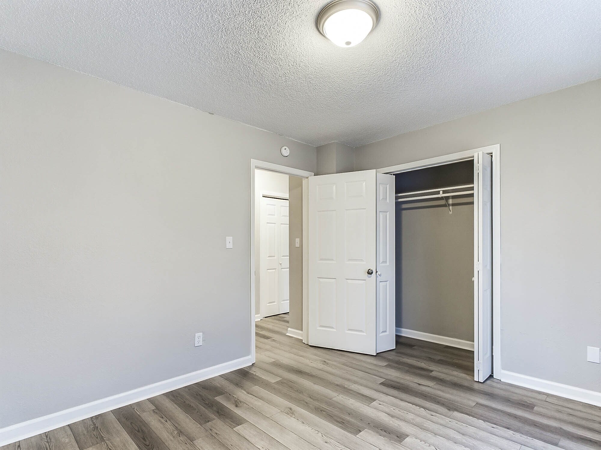 Building Photo - 754 Old Stage Rd