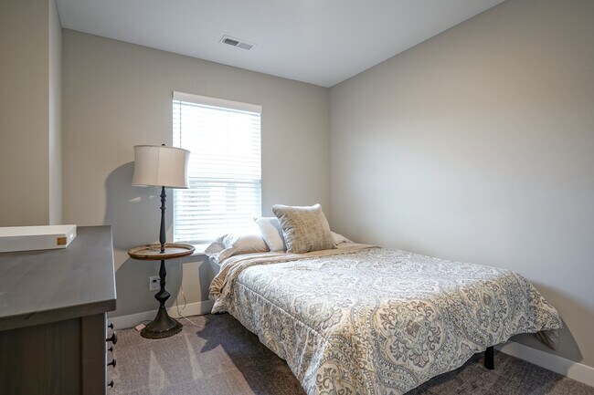 Building Photo - 13775 Boiler Pl