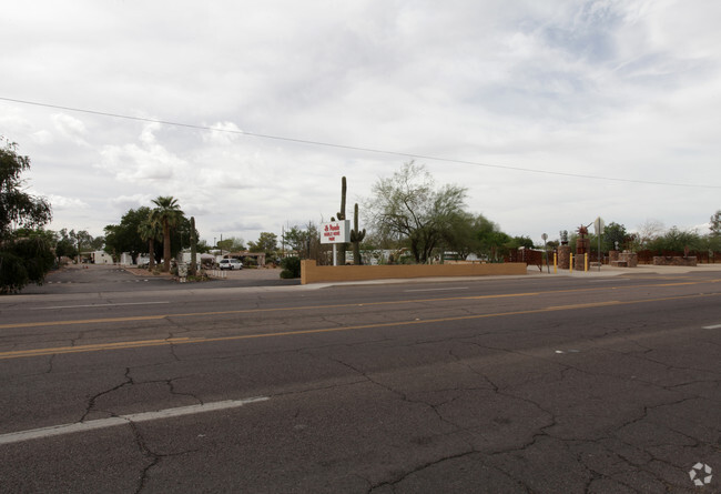 Primary Photo - La Posada Trailer Park