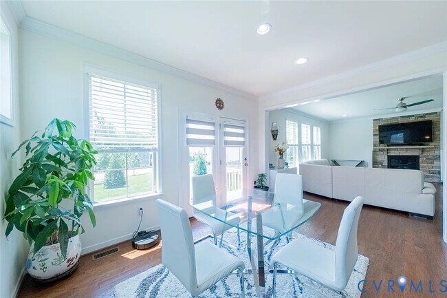 Building Photo - 5001 Maben Hill Ln