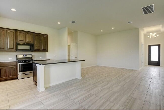 Building Photo - 108 Swift Water Loop