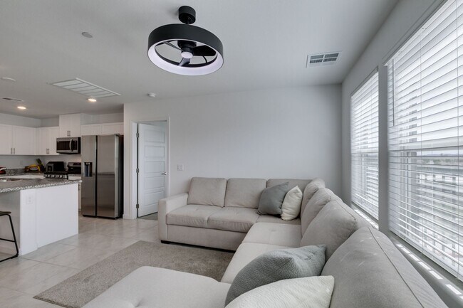 Building Photo - 2024 Lennar-Built Fully Furnished 2BR + Office Space Townhome-Style Condo in Cadence