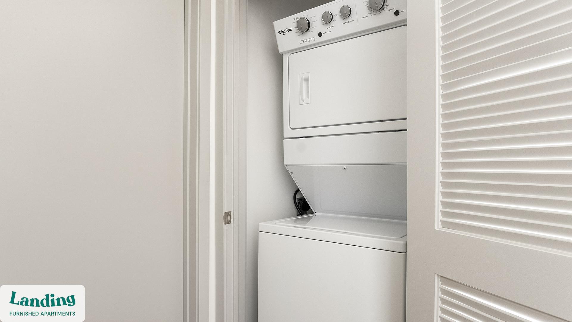 Building Photo - 1155 NE 126th St