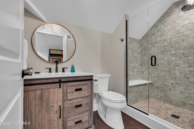 Building Photo - 2118 Edgewood Pl