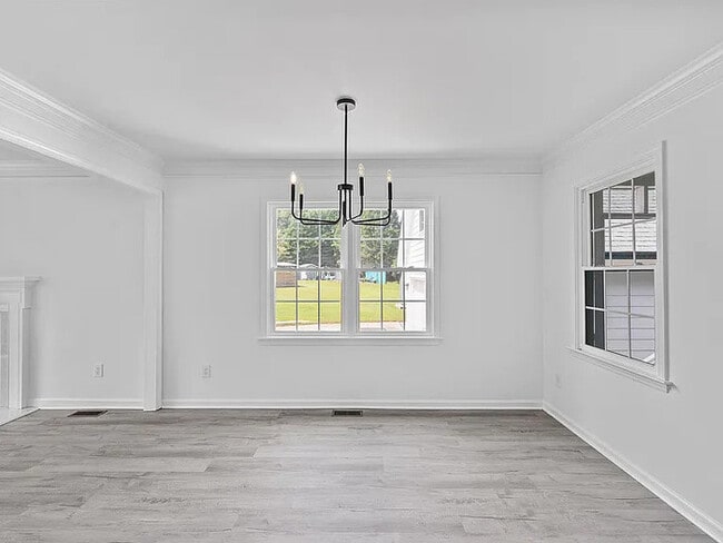 Building Photo - Lease OR Lease to Own