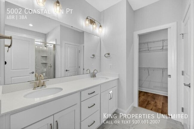 Building Photo - 5002 Coastal Pln Pt