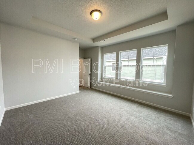 Building Photo - 4217 SE Fortress Ln