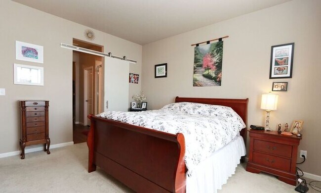 Building Photo - Charming Loveland 3-Bedroom Ranch with Modern Upgrades on a Large Cul-de-Sac Lot