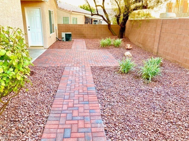 Building Photo - 212 Horizon Peak Dr