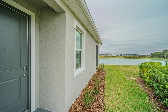 Building Photo - 31423 Paper Birch St