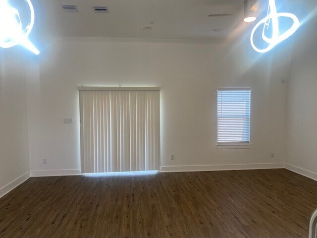 Building Photo - 4539 Rosemont St