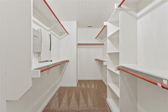 Building Photo - 11800 Pondview Ln