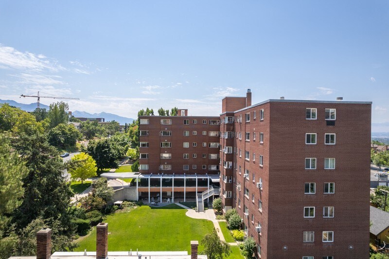Building Photo - 130 S 1300 E