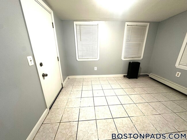 Building Photo - 44 B Jefferson St