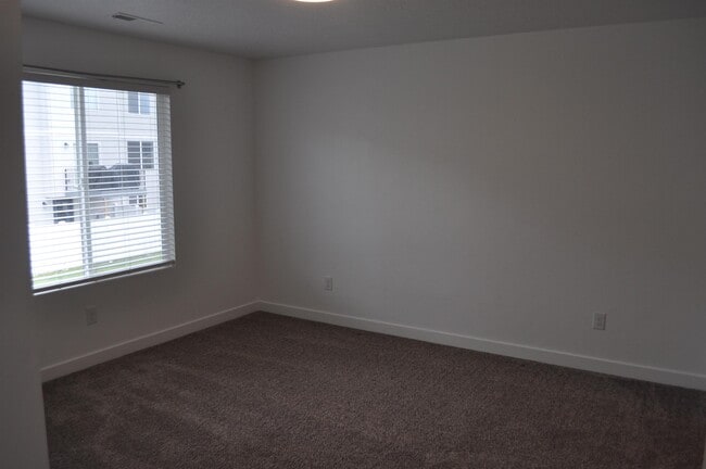 Building Photo - 14928 Messi St