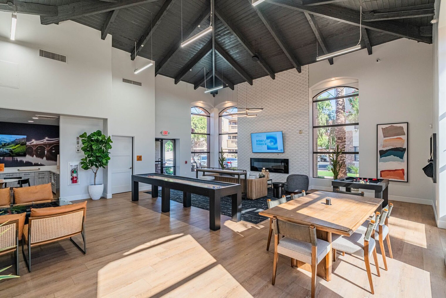 Building Photo - 2155 S 55th St