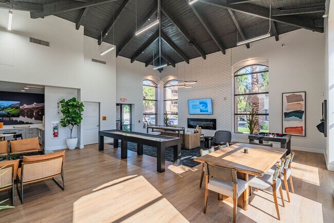 Building Photo - 2150 S 55th St