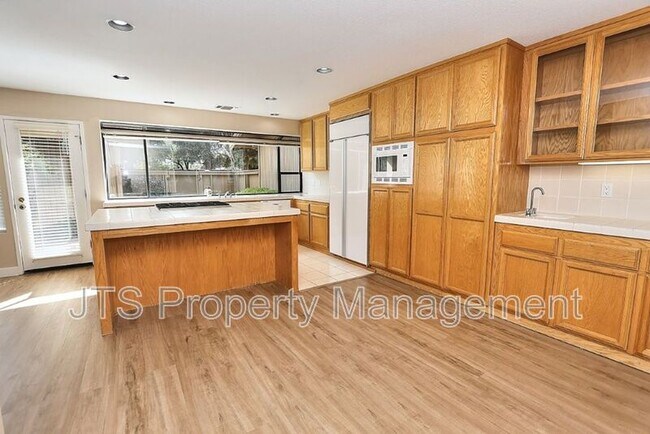 Building Photo - 11674 Gold Country Blvd