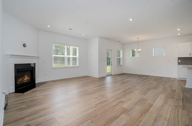 Building Photo - 19225 Yellow Birch Dr