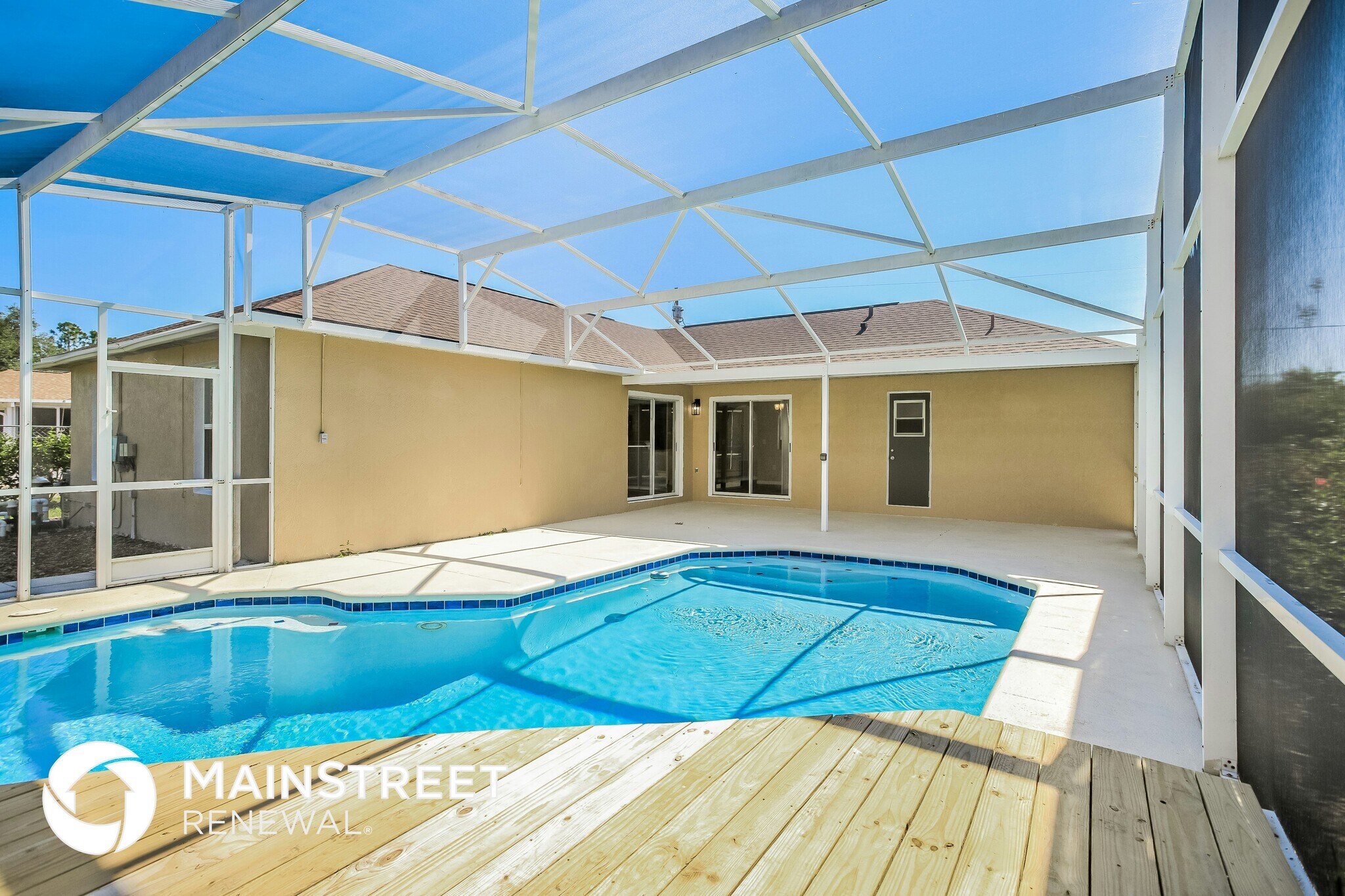 Building Photo - 839 Adour Dr