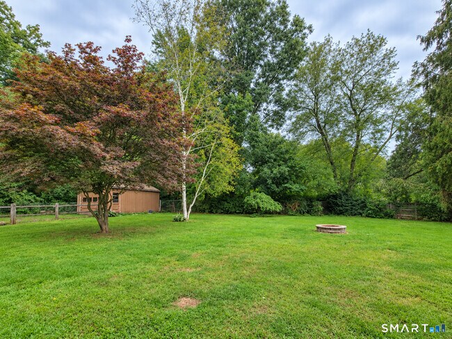 Building Photo - 54 Halsey Dr
