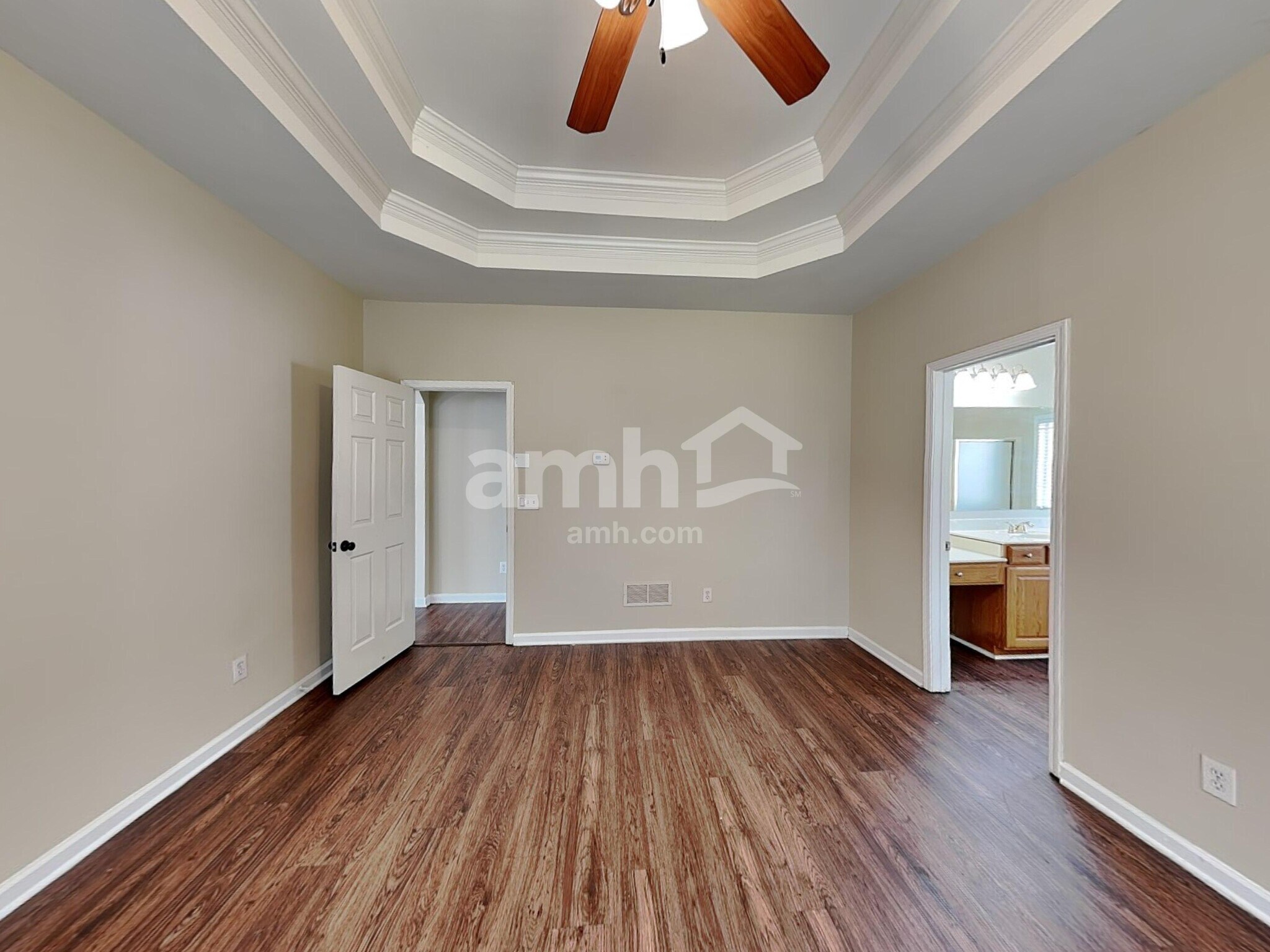 Building Photo - 7604 Cole Ln