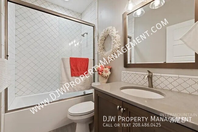 Building Photo - 10979 W Leilani Dr