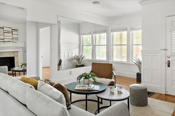 Building Photo - 1281 Walnut St