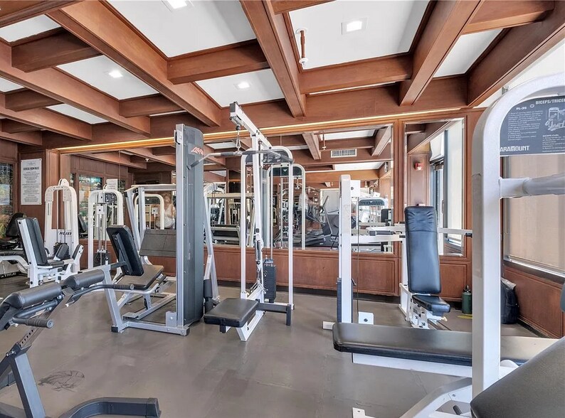 Gym - 600 NE 36th St