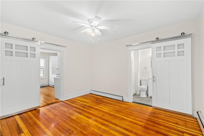 Building Photo - 1224-1224 Park Ave