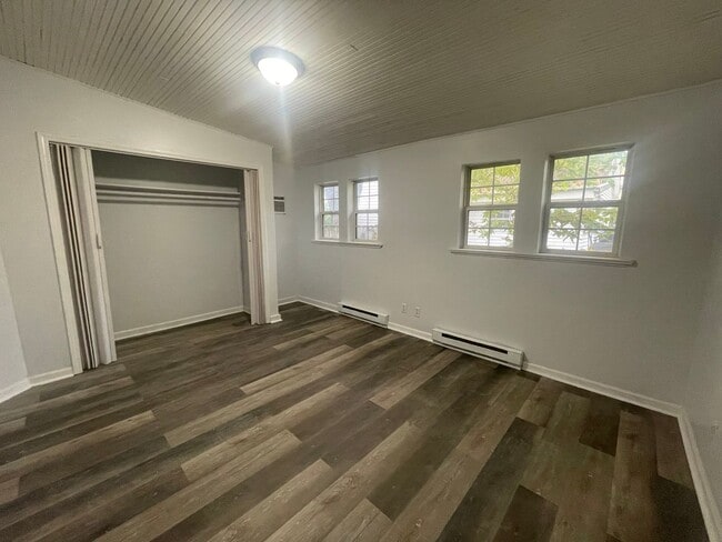 Building Photo - Welcome to your next chapter in comfort, c...
