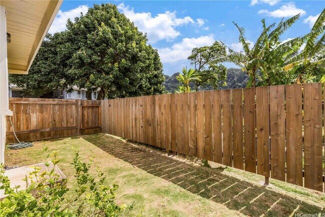 Building Photo - 2813 Puumele Pl