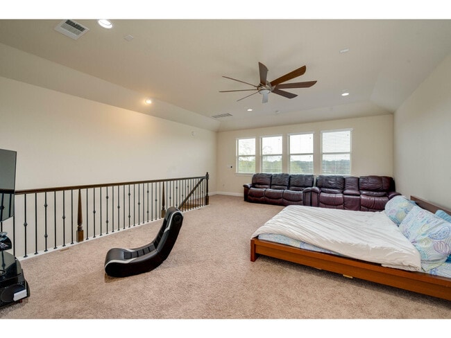 Building Photo - 158 Senna Dr