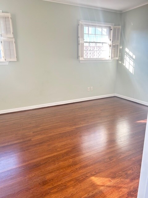 Building Photo - 533 E 52nd St