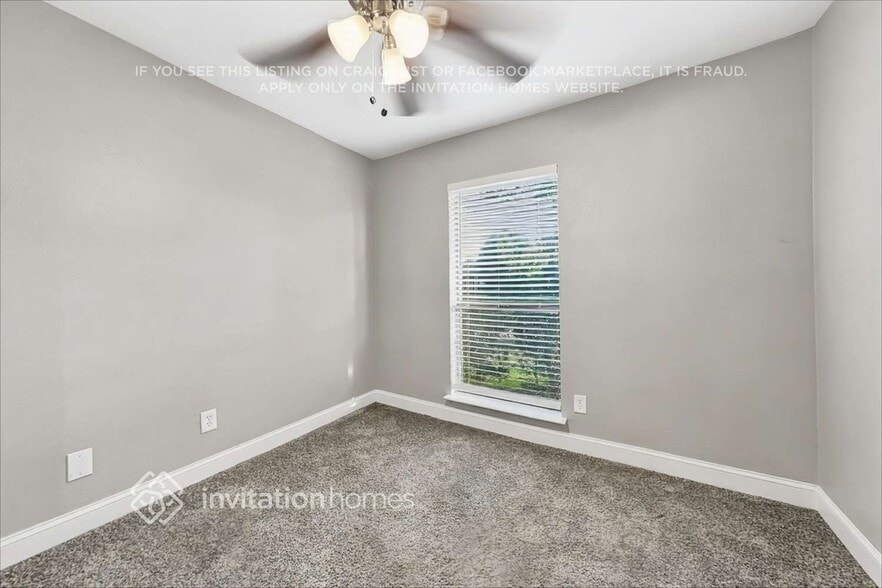 Building Photo - 9102 Millwood Dr