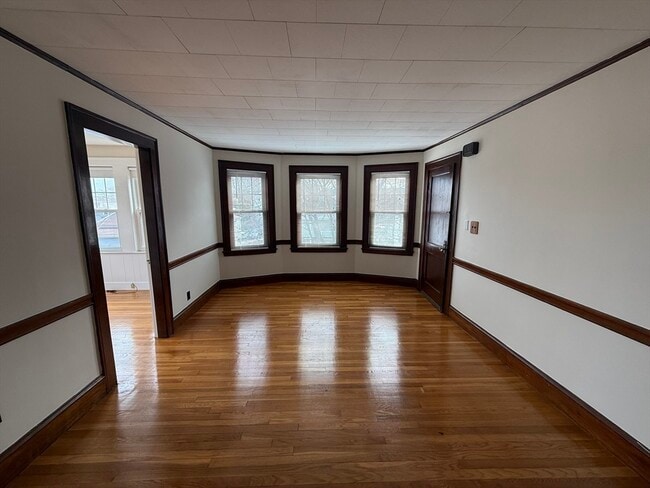 Building Photo - 66 Brock St