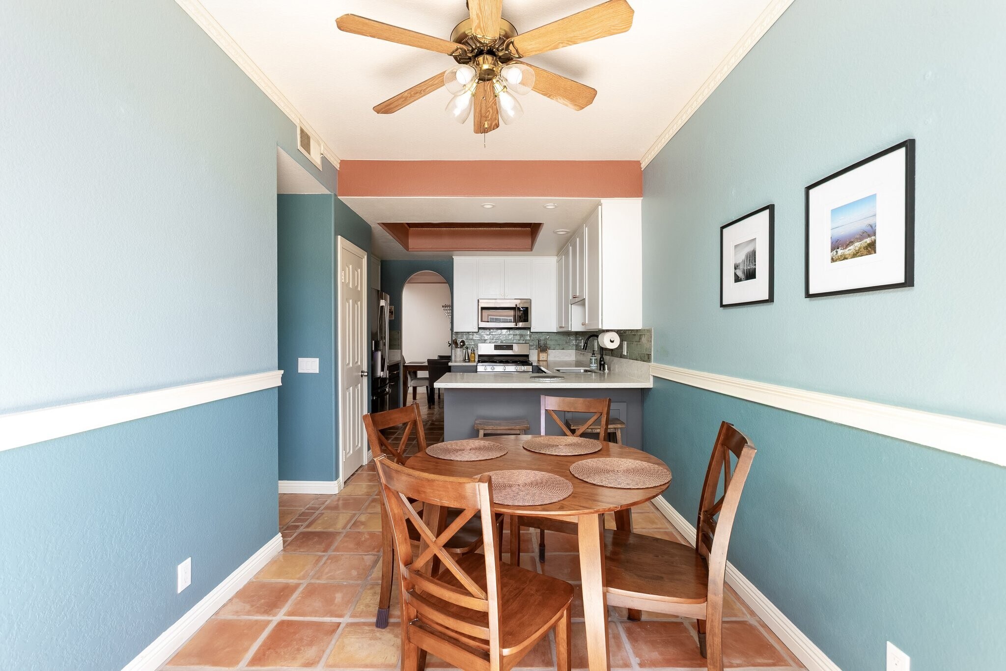 Building Photo - 3531 Cameo Dr