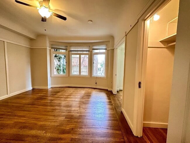 Primary Photo - 1-Bedroom Gem in the Heart of San Francisco – Cozy 364 Sq Ft Haven!"