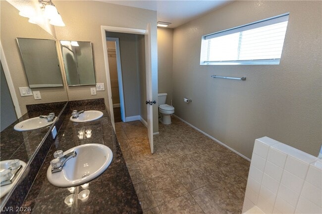 Building Photo - 1516 Pacific Terrace Dr