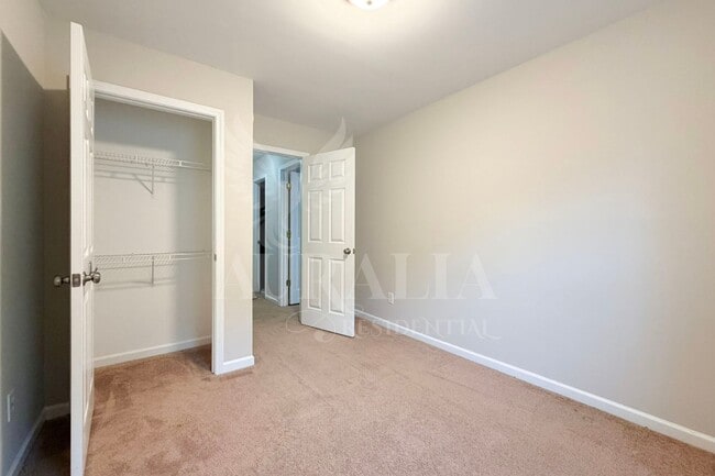 Building Photo - 3071 Settle In Ln